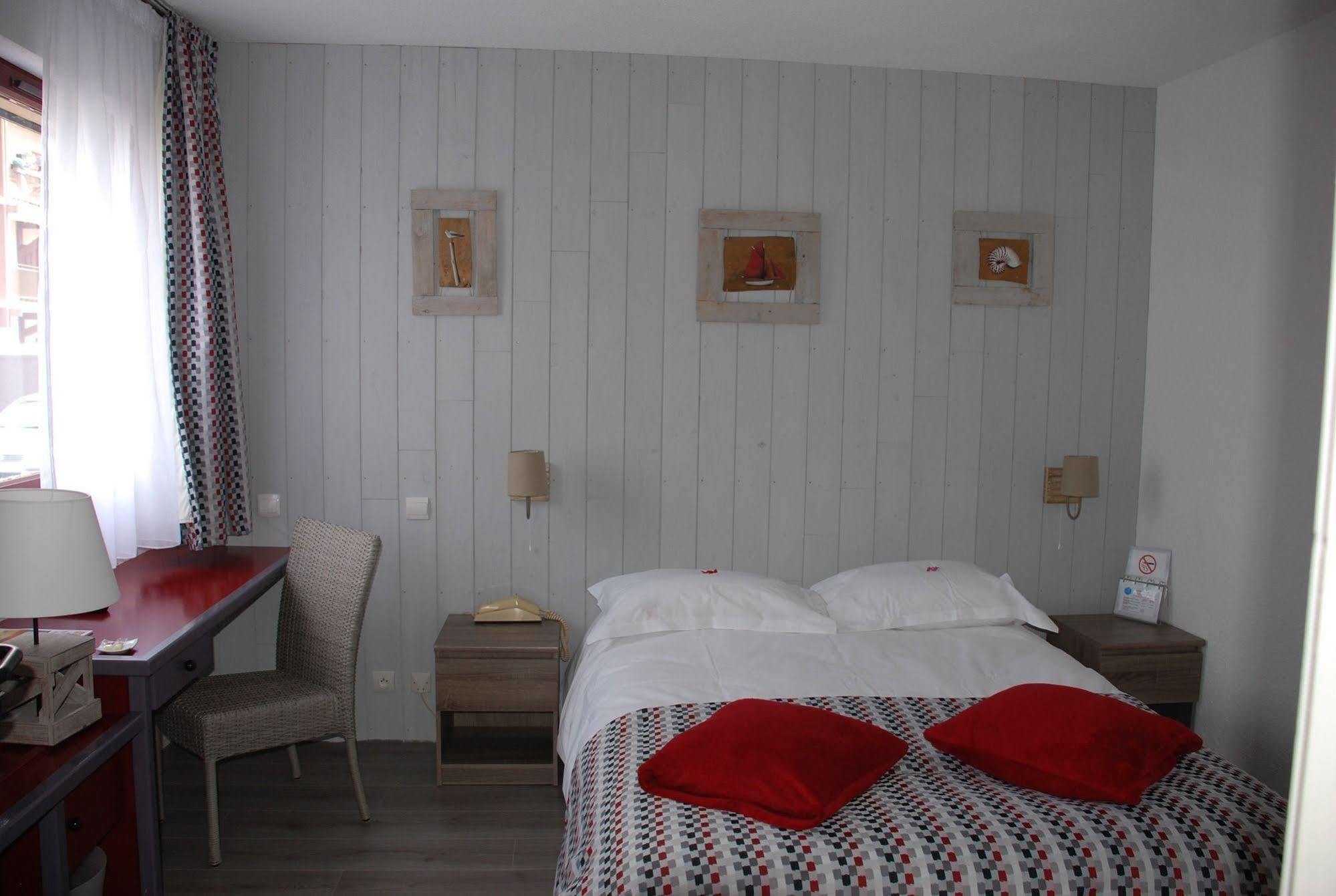Hotel Atlantide ビスカロッス エクステリア 写真